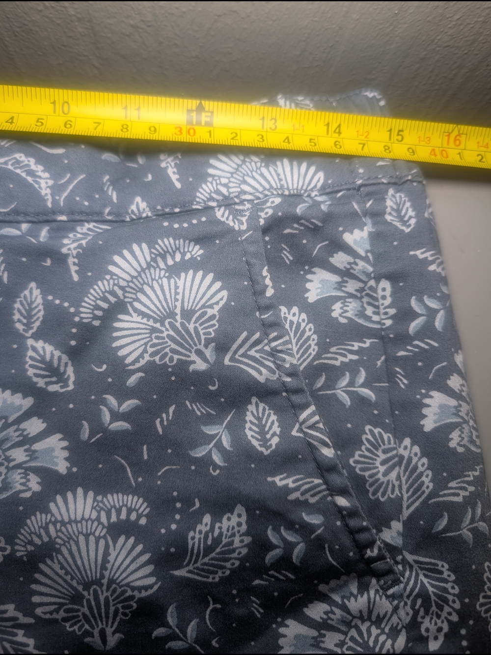 JACHS Girlfriend Blue Floral Bermuda Shorts - Picture 7 of 10